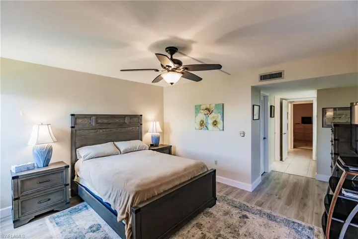 4210 Steamboat Bend 405, Fort Myers, Florida 33919