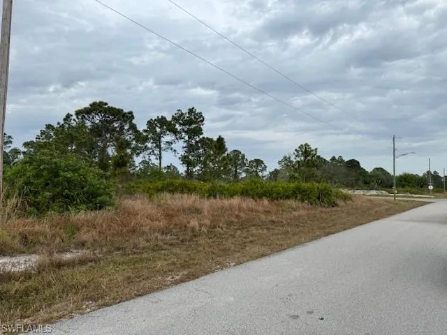 402 Genoa AVE S, LEHIGH ACRES FL 33974