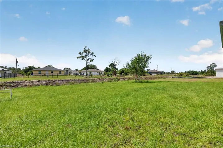1054 Chadwick Ave, Lehigh Acres, Florida 33974