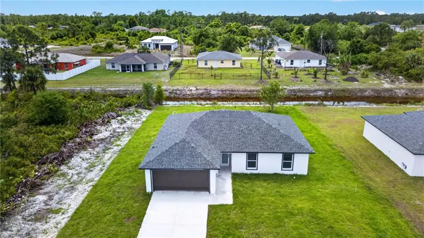 1054 Chadwick Ave, Lehigh Acres, Florida 33974