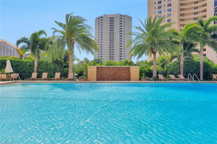 THE BEST SWIMMING POOL IN PELICAN BAY