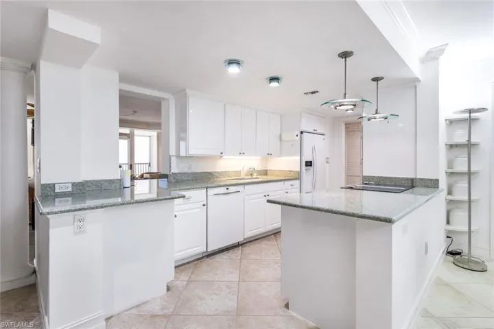 SPACIOUS KITCHEN FAMILY LIVING AREA