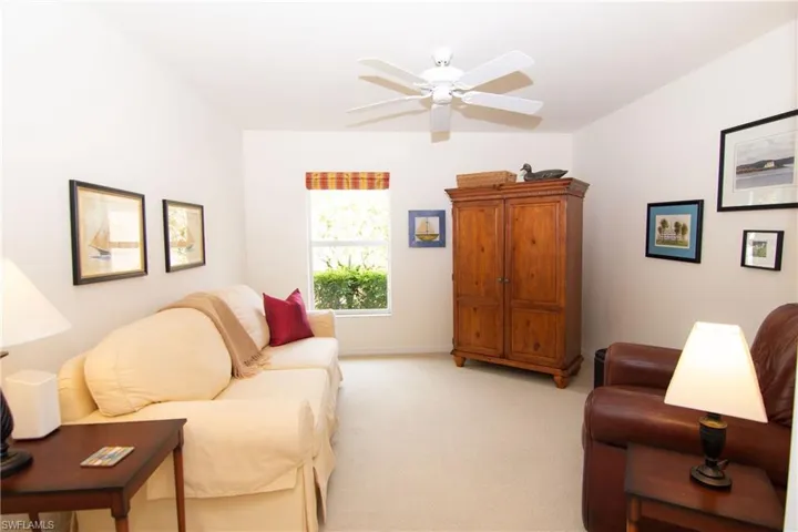 9124 Shadow Glen Way, Fort Myers, Florida 33913