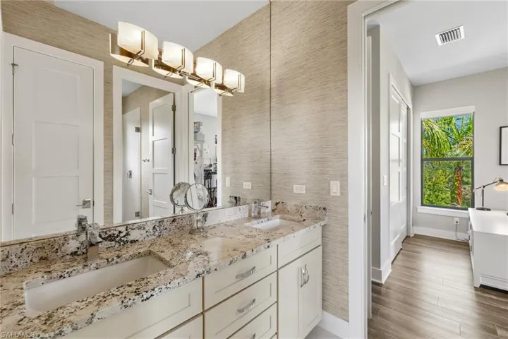 18180 N Olga Dr, Alva, Florida 33920