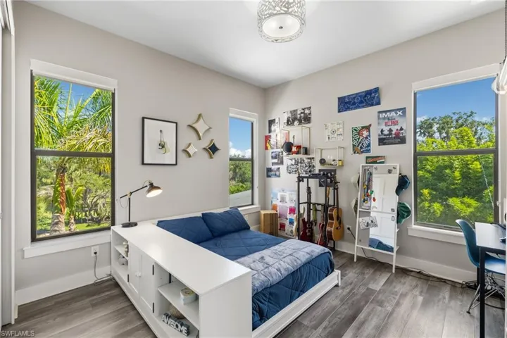 18180 N Olga Dr, Alva, Florida 33920