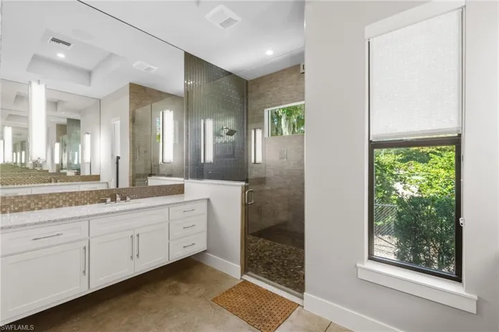 18180 N Olga Dr, Alva, Florida 33920