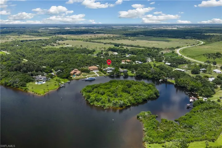 18180 N Olga Dr, Alva, Florida 33920