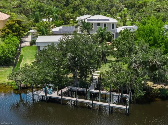 18180 N Olga Dr, Alva, Florida 33920