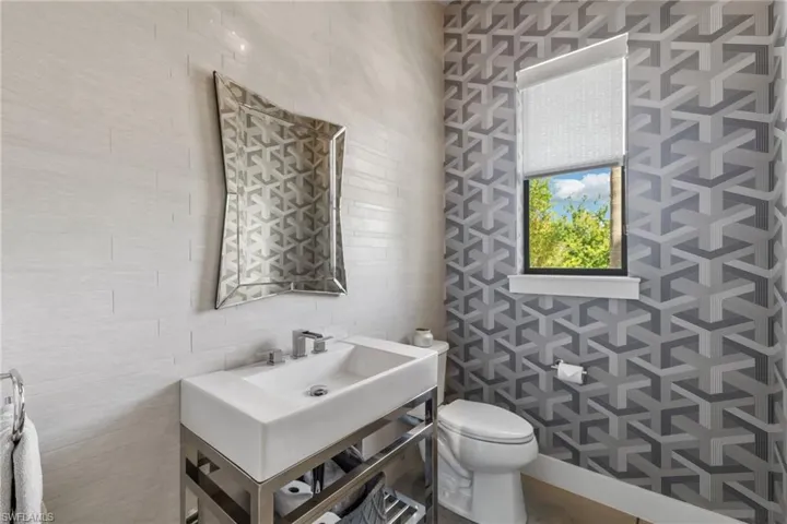 18180 N Olga Dr, Alva, Florida 33920