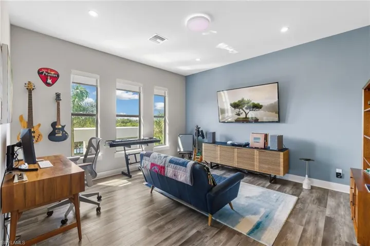 18180 N Olga Dr, Alva, Florida 33920