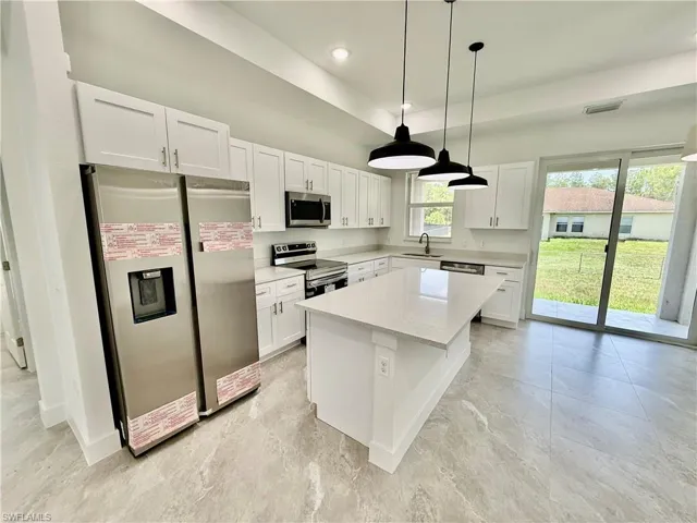 193 Castle Ave, Lehigh Acres, Florida 33974