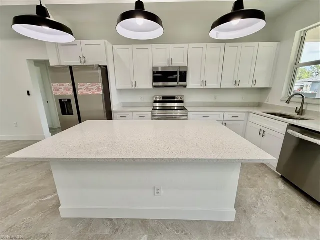 193 Castle Ave, Lehigh Acres, Florida 33974