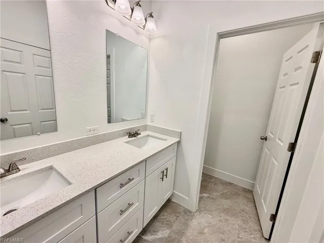 193 Castle Ave, Lehigh Acres, Florida 33974
