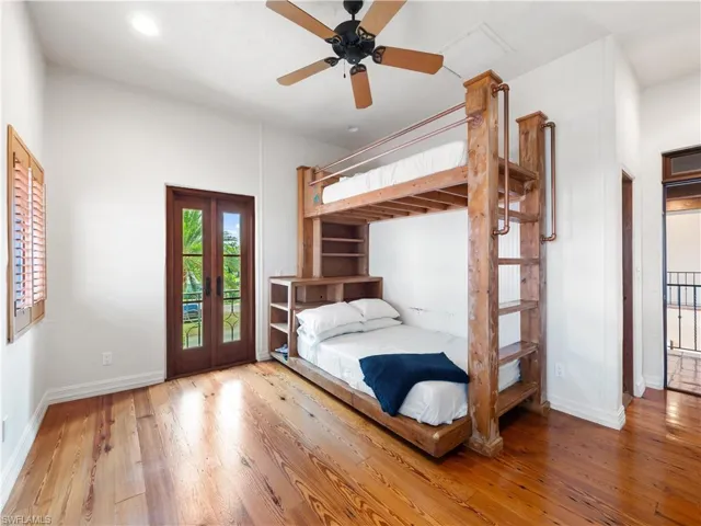 Upstairs Guest Bedroom #2