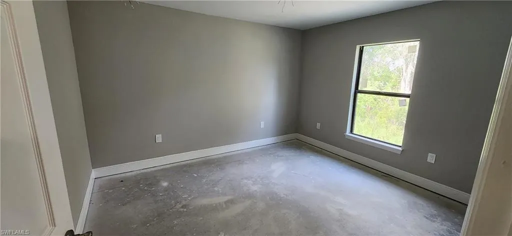125 Paxton ST, LEHIGH ACRES FL 33974