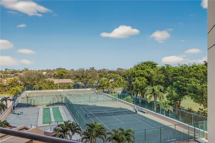5260 S Landings  DR, Fort Myers, FL 33919