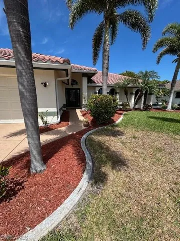 521 Sw 52nd St, Cape Coral, Florida 33914