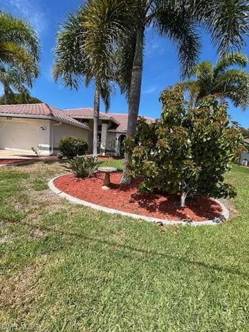 521 Sw 52nd St, Cape Coral, Florida 33914