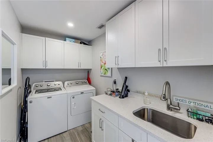 3803  Essex  PL, Bonita Springs, FL 34134