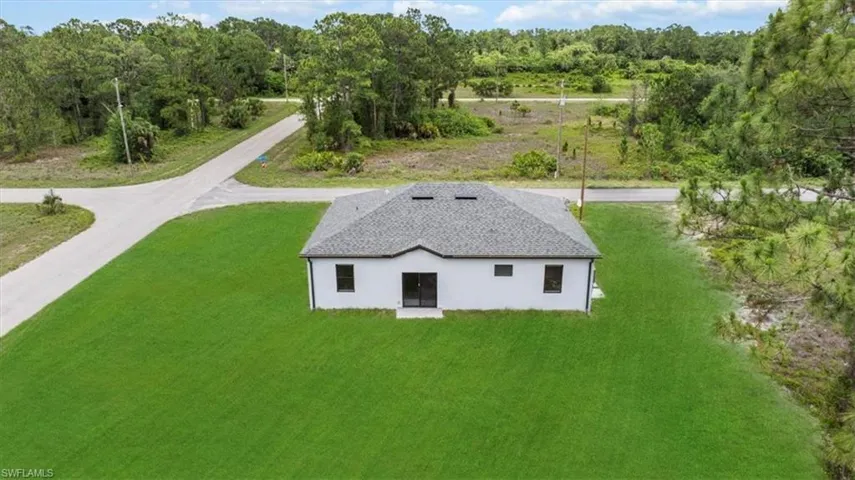 Aerial view of property and surrounding area