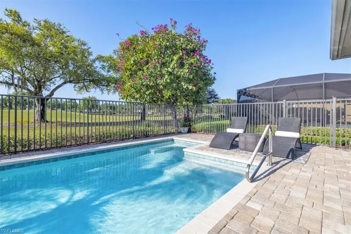 16424 Windsor Way, Alva, Florida 33920