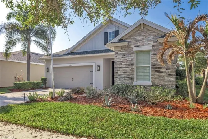 16424 Windsor Way, Alva, Florida 33920