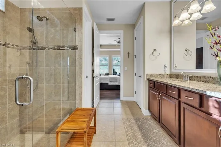 16424 Windsor Way, Alva, Florida 33920