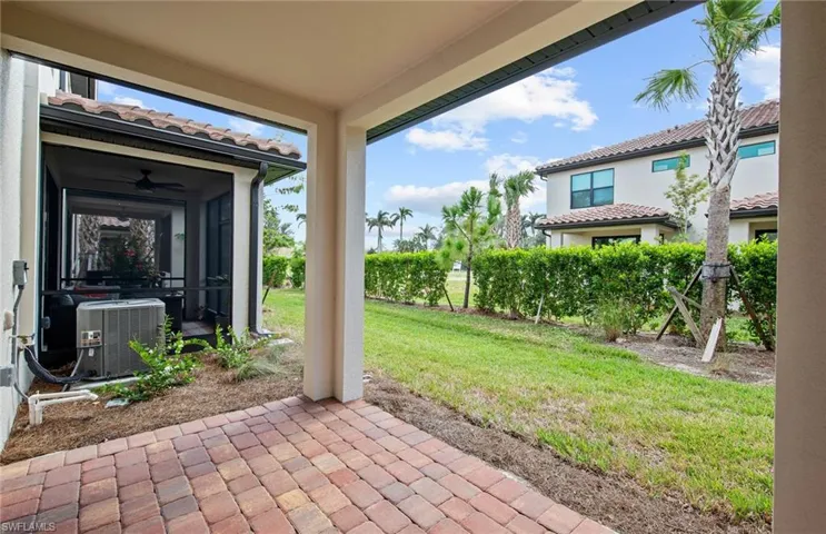 1511  Fells Cove  LN, Cape Coral, FL 33909