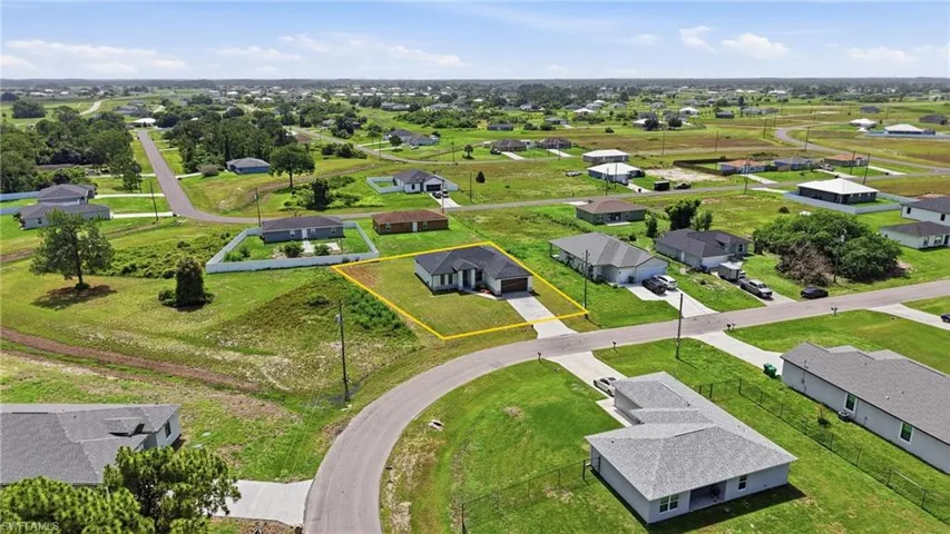 7019 Palpano Cir, Labelle, Florida 33935