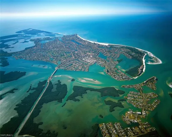 430 Driftwood Ct, Marco Island, Florida 34145