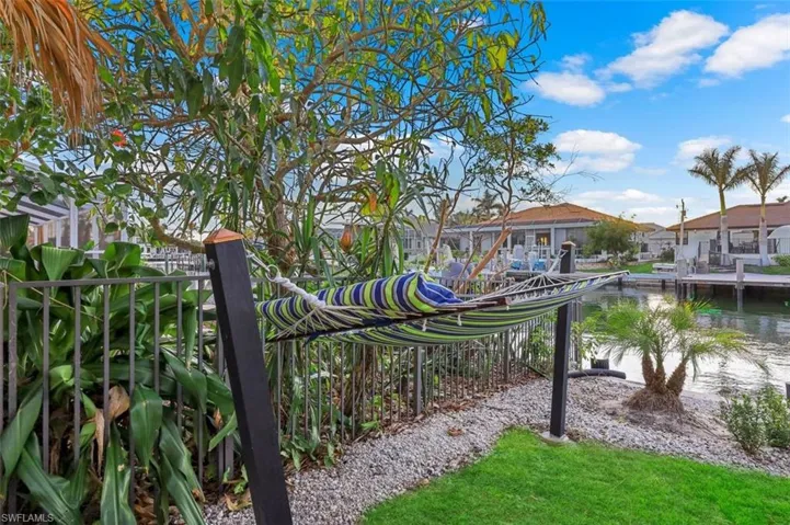 430 Driftwood Ct, Marco Island, Florida 34145