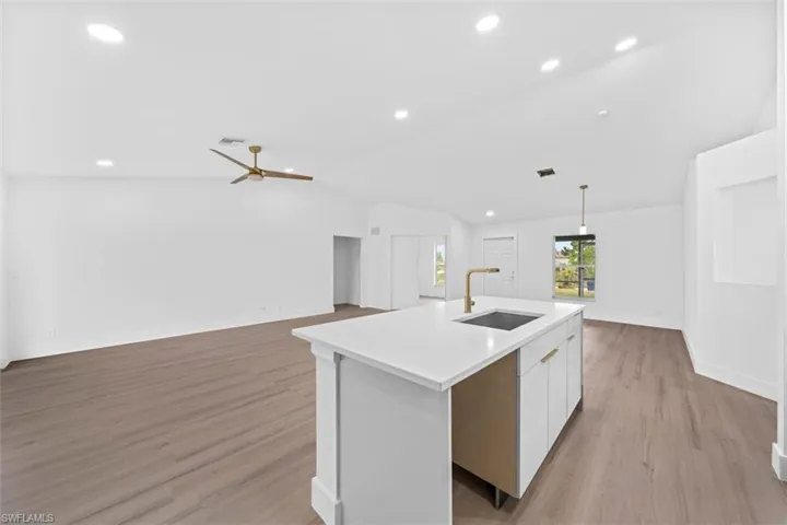 4004 17th St Sw, Lehigh Acres, Florida 33976