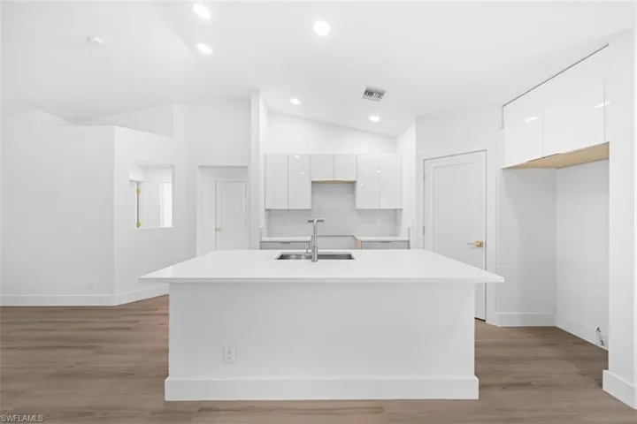 4004 17th St Sw, Lehigh Acres, Florida 33976