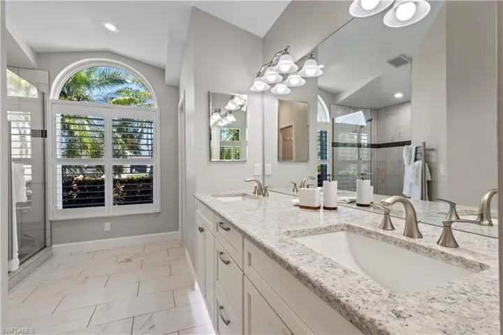 2546 Sw 30th St, Cape Coral, Florida 33914