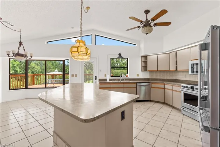 27255 Hickory Hill Rd, Brooksville, Florida 33914