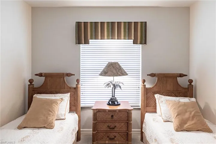 Bedroom with carpet