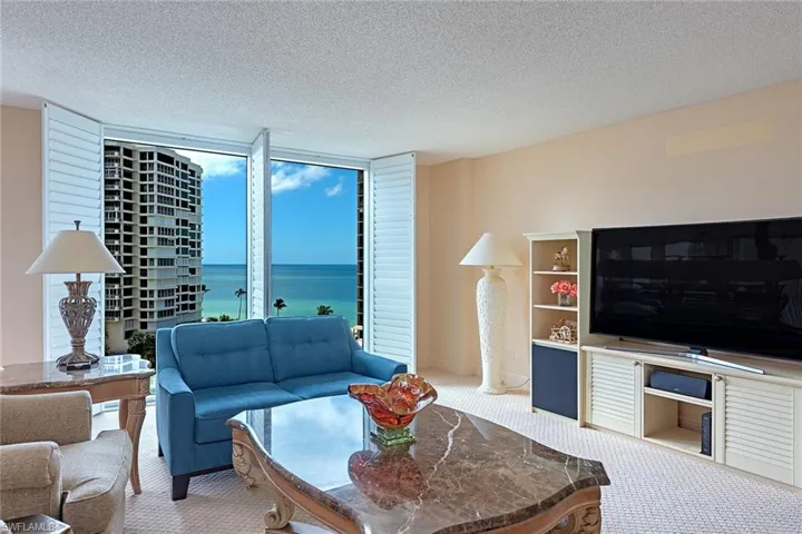 4401 Gulf Shore Blvd N 1007, Naples, Florida 34103