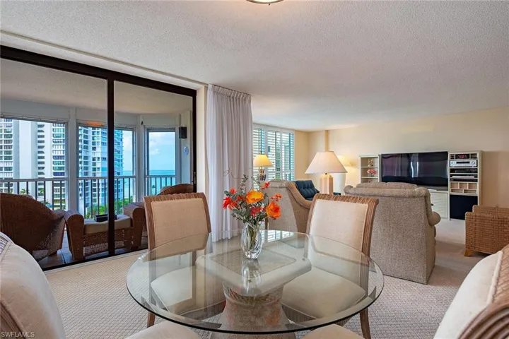 4401 Gulf Shore Blvd N 1007, Naples, Florida 34103
