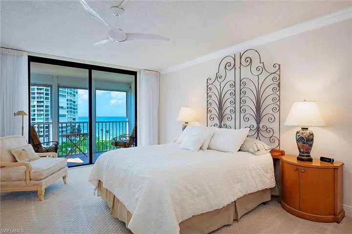 4401 Gulf Shore Blvd N 1007, Naples, Florida 34103