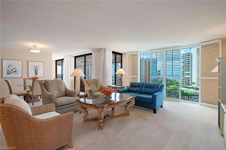 4401 Gulf Shore Blvd N 1007, Naples, Florida 34103