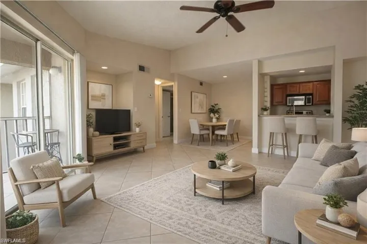 194  Santa Clara  DR, Naples, FL 34104