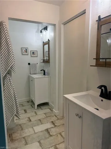 1318 Junonia St, Sanibel, Florida 33957