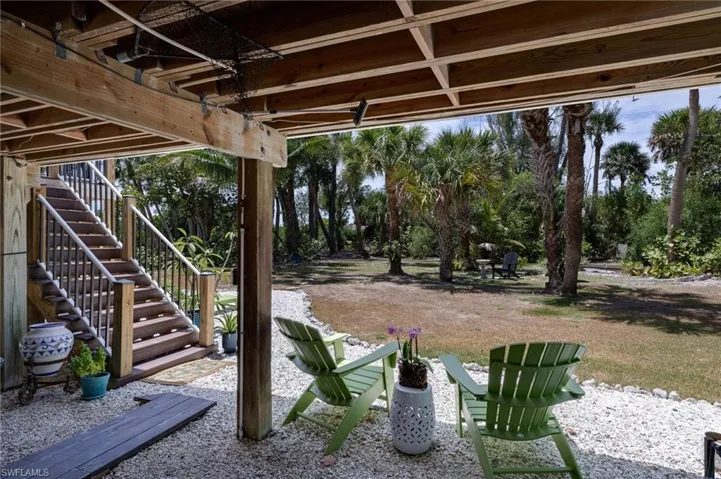 GORGEOUS Back Yard