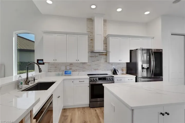12500 Grandezza Cir, Estero, Florida 33928