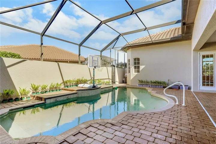 12500 Grandezza Cir, Estero, Florida 33928