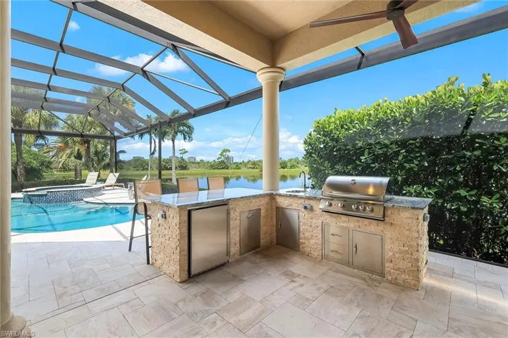 Outdoor Kitchen