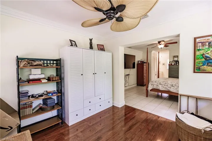 421  31st SW ST, Naples, FL 34117