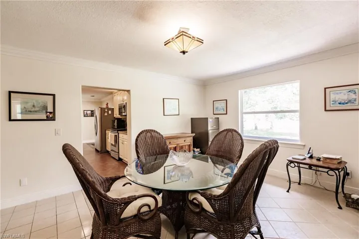 421  31st SW ST, Naples, FL 34117