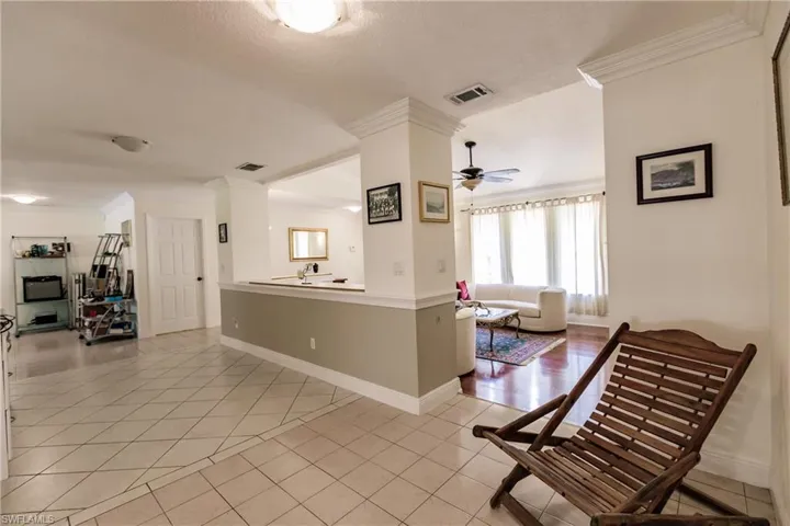 421  31st SW ST, Naples, FL 34117