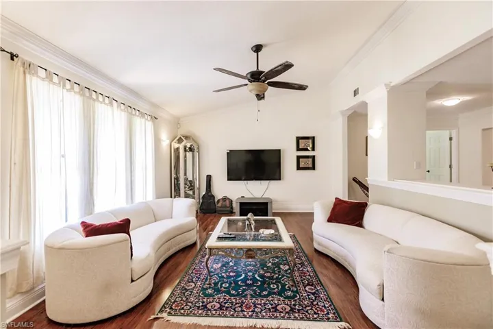 421  31st SW ST, Naples, FL 34117